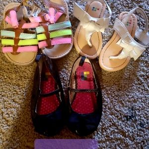 3 pairs size 6 toddler girls